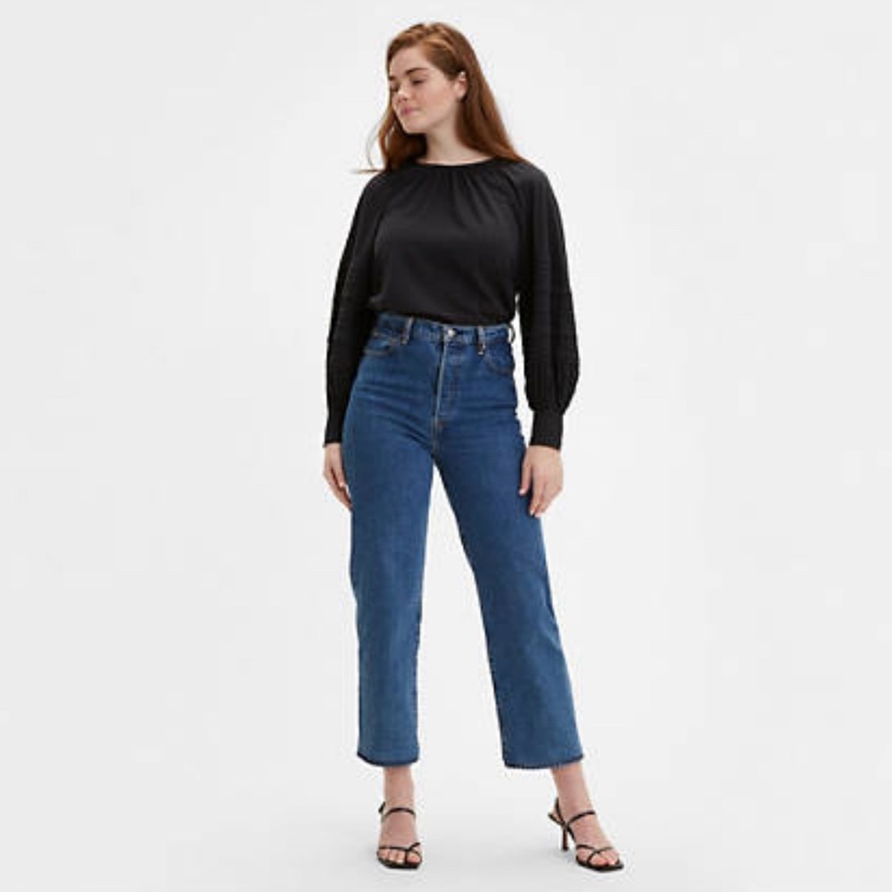 NWT Levi’s Ribcage Straight Ankle Jeans